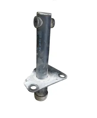 Audi A4 S4 B5 8D Front bumper shock/impact absorber 8D0807133A