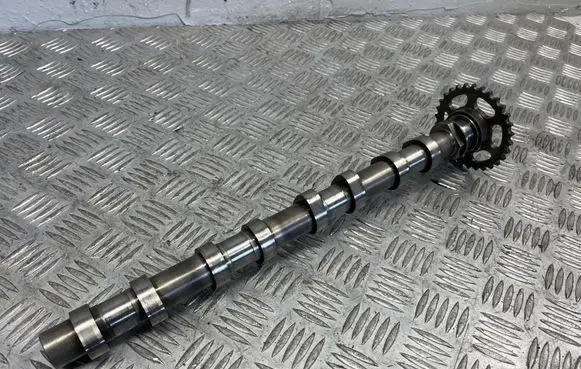 Mercedes-Benz C W204 Camshaft A6510500001