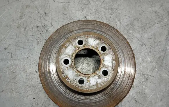 Jeep Cherokee III KJ Front brake disc