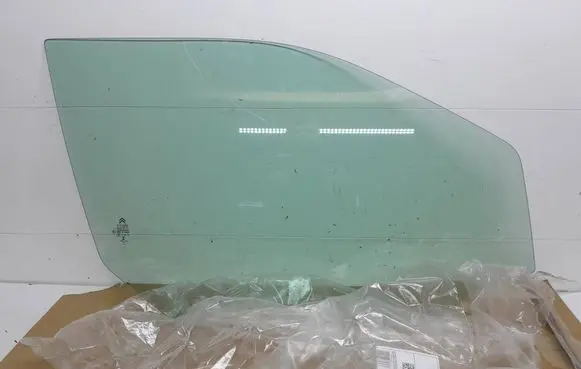 Citroen C4 Cactus Front door window glass four-door 9825141180