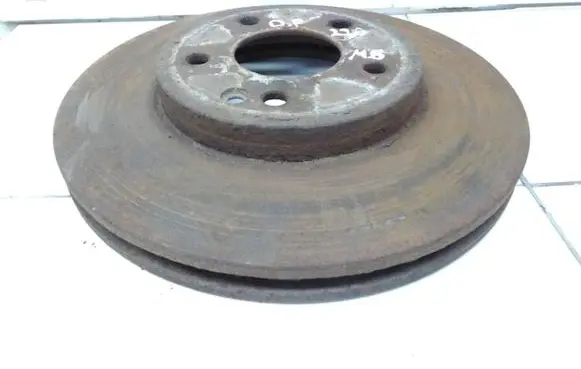 Mercedes-Benz E W210 Front brake disc