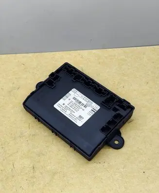 Mercedes-Benz S W221 Door control unit/module A2218705792 A2214422132 A2218704587