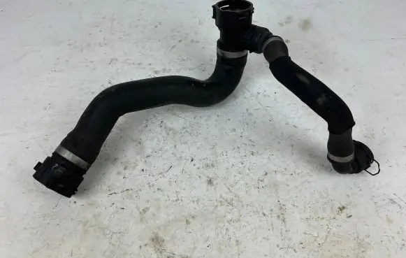 BMW X5 E70 Engine coolant pipe/hose 16185913 7808076