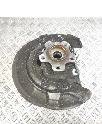 BMW 7 G11 G12 Rear wheel hub 621654