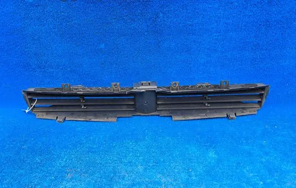 BMW 5 G30 G31 G38 Intercooler radiator 7497285