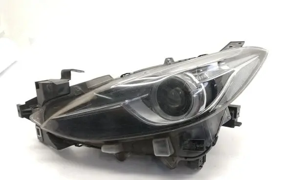 Mazda 3 II Headlight/headlamp BHN351040