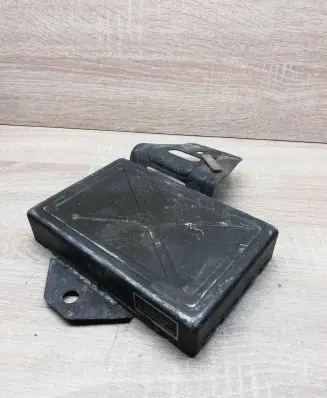 Mazda 626 ABS control unit/module GJ2567650