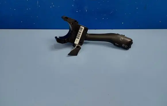 Skoda Octavia Mk2 (1Z) Wiper control stalk 4B0953503H