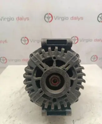 Mercedes-Benz E W212 Generator/alternator A0009067702 461008789 FGN18S128