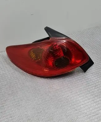 Peugeot 206 Rear/tail lights
