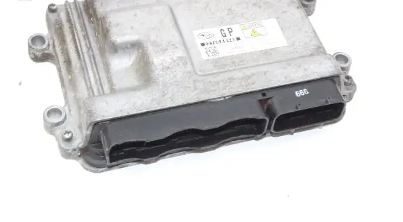 Subaru Outback Engine control unit/module 22765AG940 2757006672