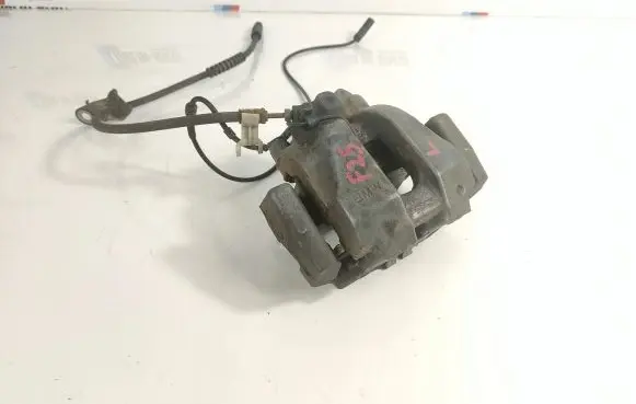 BMW X3 F25 Front brake caliper 6790921