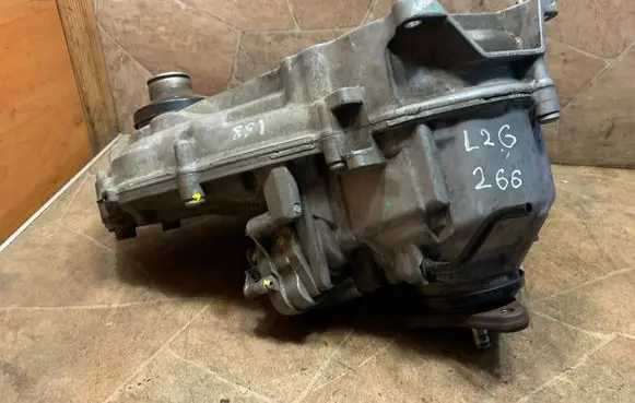 BMW X3 F25 Gearbox transfer box case 7639261