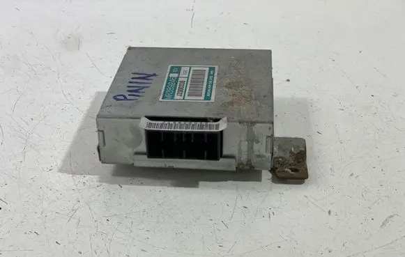 Mitsubishi Pajero Pinin Gearbox control unit/module MR389246 JZ000330