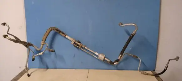 Peugeot 508 Engine coolant pipe/hose 9884512780