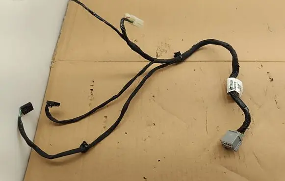Jeep Grand Cherokee Seat wiring loom D0CW59150N6 T050N6183540515