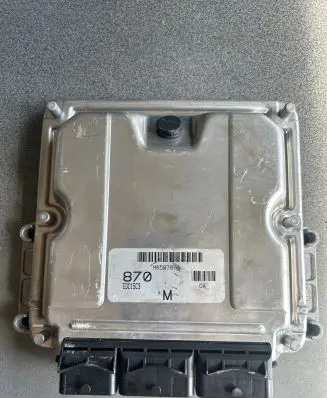 Mitsubishi Carisma Engine control unit/module 0281010437 8200049958 MR507870