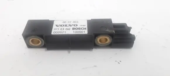 Volvo V70 Airbag deployment crash/impact sensor