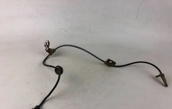 Subaru Outback ABS brake wheel speed sensor 27540AG00