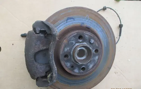 Fiat Doblo Front wheel hub 51759680ABS