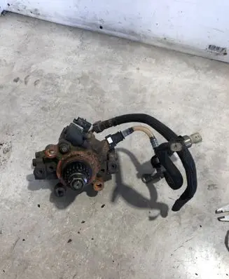 Renault Master III Fuel injection high pressure pump 167008683R