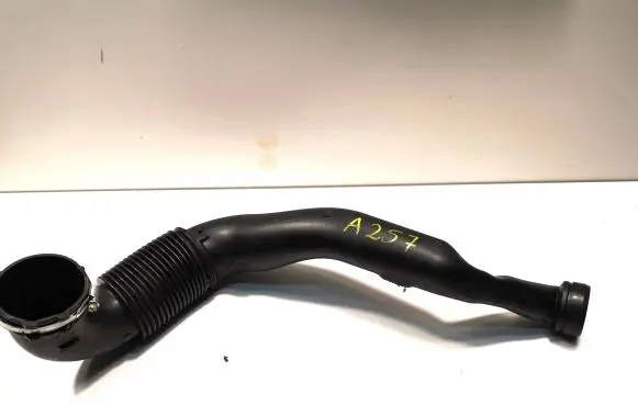 Land Rover Range Rover Sport L494 Engine coolant pipe/hose