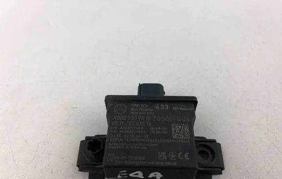 Mercedes-Benz EQA Tire pressure control unit A0009009018