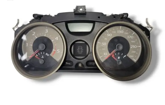 Renault Megane II Speedometer (instrument cluster) 8200408787 KBBH069592 VP5RPF14B115AB
