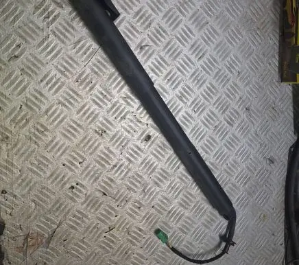 Citroen DS4 Tailgate strut 9831778680