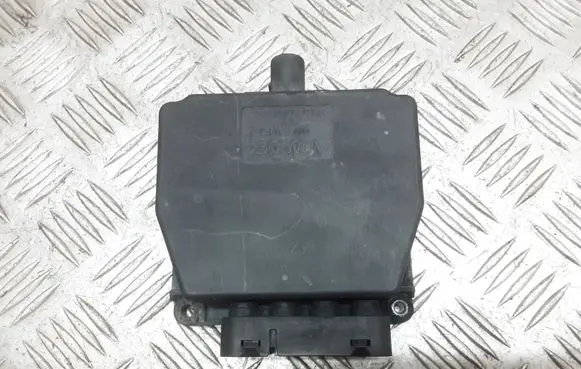 Volkswagen Touran I Turbo solenoid valve 6Q0906625