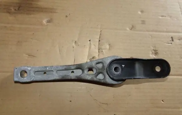 Volkswagen Jetta VI Gearbox mounting bracket 1k0199855bf