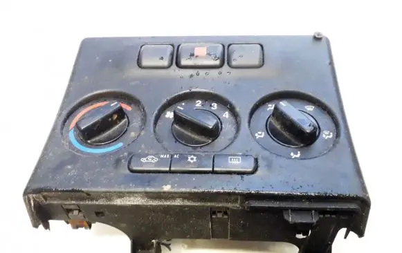 Opel Zafira A Climate control unit