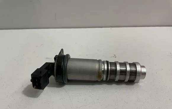 BMW 4 F32 F33 Electromagnetic valve 8605123