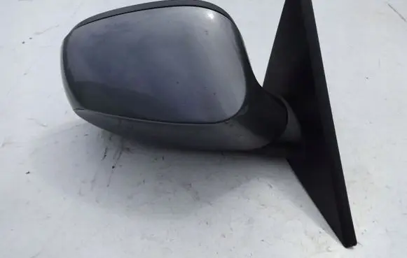 BMW 1 E82 E88 Front door electric wing mirror 