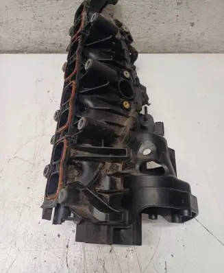 Renault Master III Intake manifold 140039990R