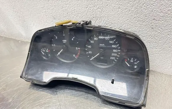Opel Zafira A Speedometer (instrument cluster) 09228757 03070063 351184000