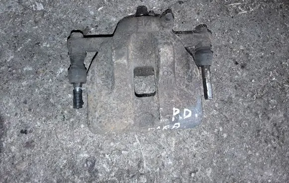 Opel Zafira C Front brake caliper 18E