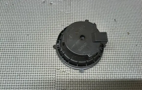 Volvo XC70 Wing mirror control module 30716490