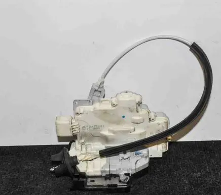 Audi Q7 4L Rear door lock 3C4839015C
