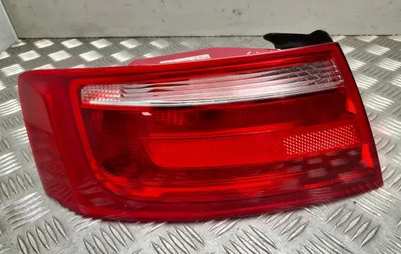 Audi A5 8T 8F Rear/tail lights 8T0945095F