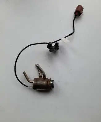 Skoda Octavia Mk4 AdBlue injector 05L131113F