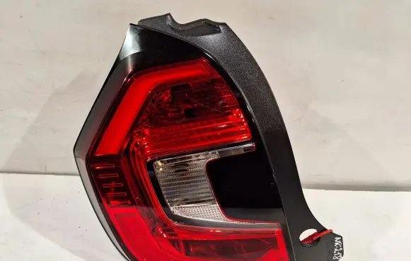 Renault Twingo III Rear/tail lights 265551677R