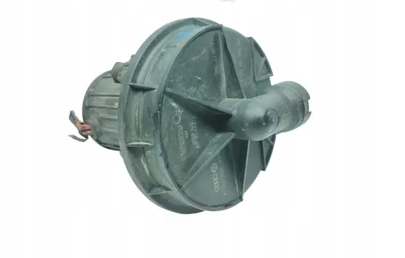 Audi A4 S4 B5 8D Secondary air pump 06A959253B
