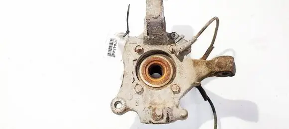 Chrysler Voyager Front wheel hub 04694948aa