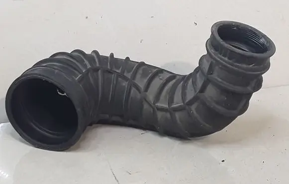 Volvo S60 Air intake hose/pipe 08634143