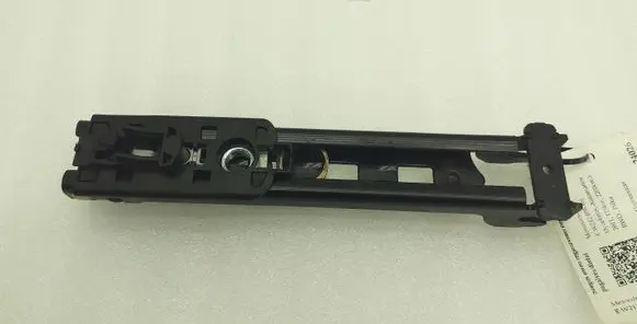 Mercedes-Benz E W212 Seat belt adjustment rail 606802800