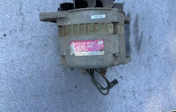 Nissan Patrol 160 Generator/alternator 23100V0102