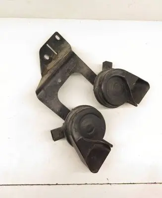 Audi A6 S6 C6 4F Horn signal 4F0951229