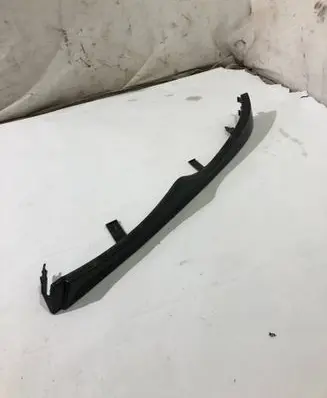 BMW 3 E46 Under headlight/headlamp trim 7030553 460913