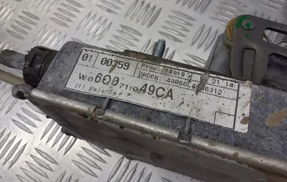 Seat Ibiza III (6L) Gearbox retarder lever 6Q07110
